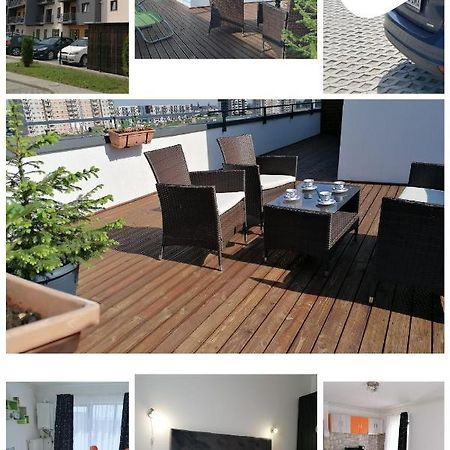 Ama Apartament Cu Terasa 50 Mp & Parcare Brasov Exterior photo